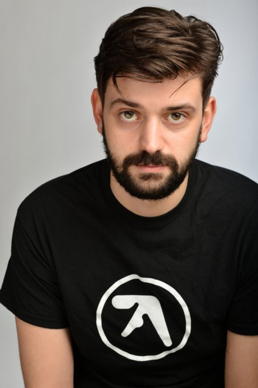 Fin Taylor — photo 3